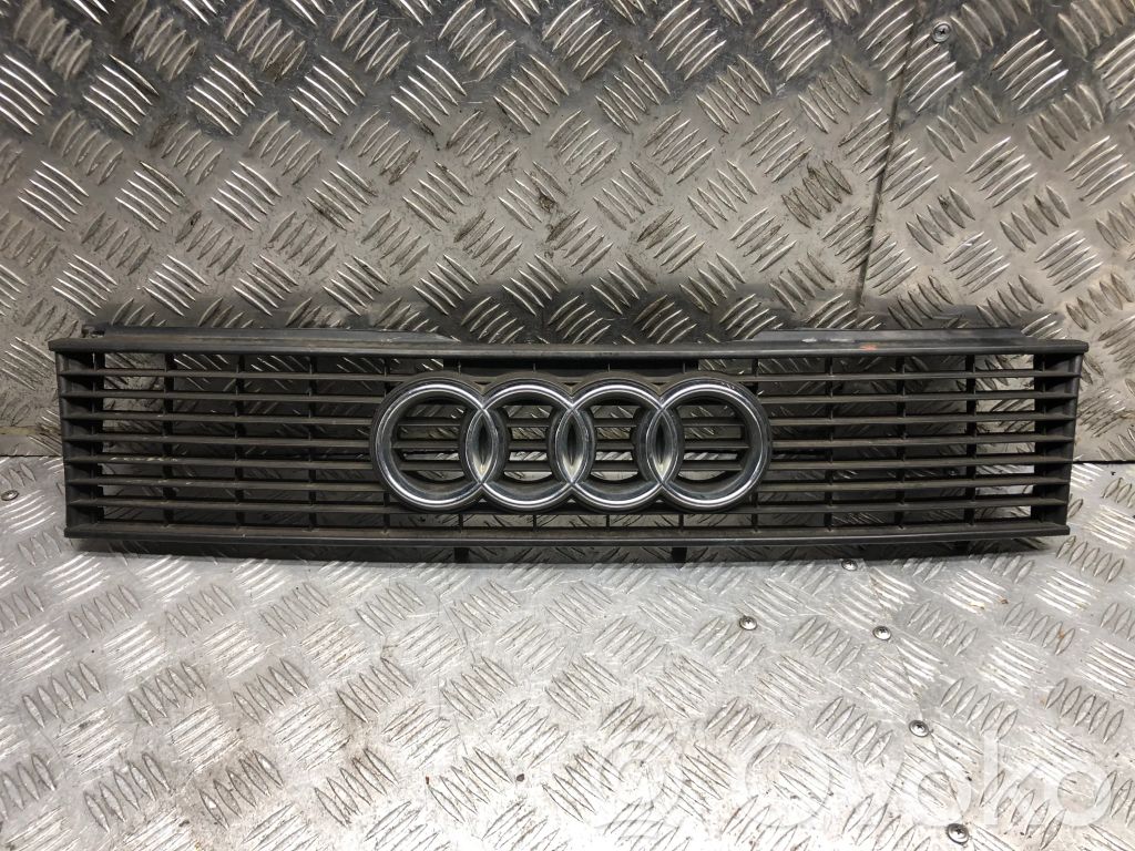 Audi 80 90 S2 B4 Etupuskurin ylempi jäähdytinsäleikkö 