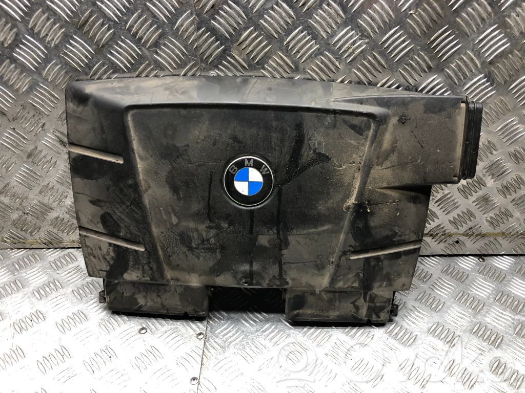 BMW 3 E90 E91 Air intake duct part 