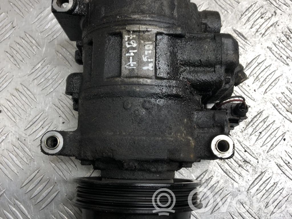 Audi A4 S4 B7 8E 8H Kompresor / Sprężarka klimatyzacji A/C 