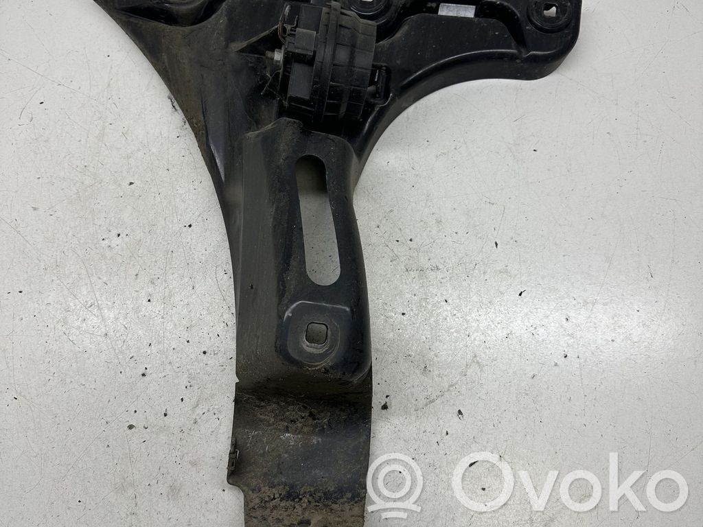 BMW 5 E60 E61 Galinis laikiklis bamperio 