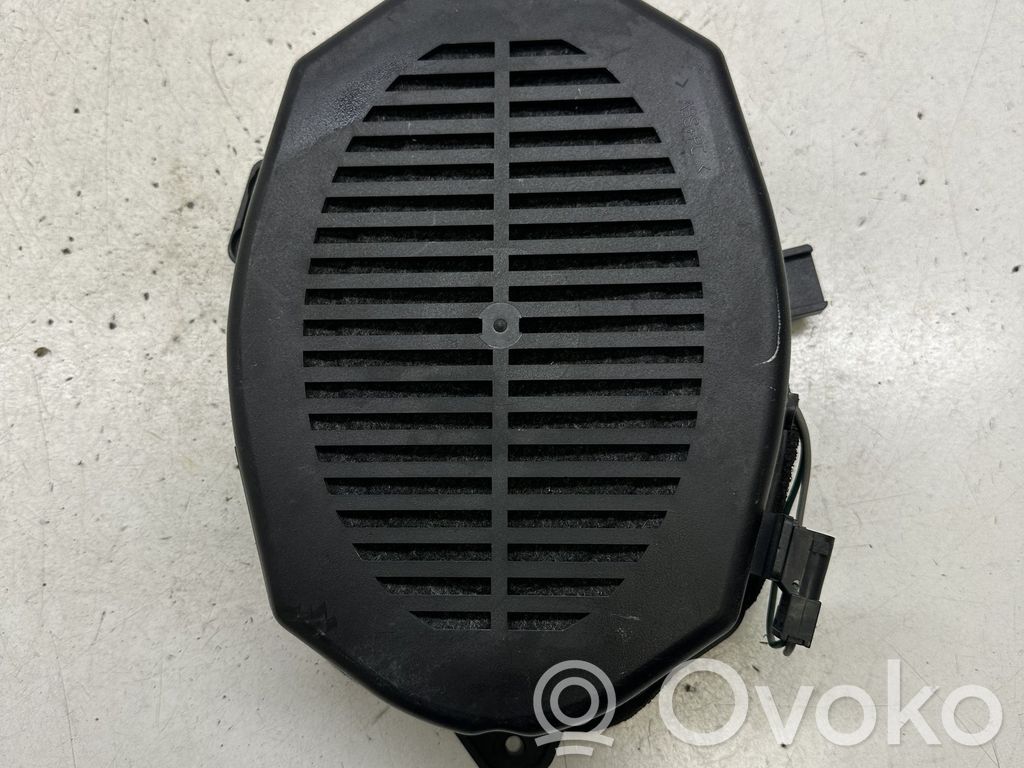 Subwoofer   65138369940,8369940
