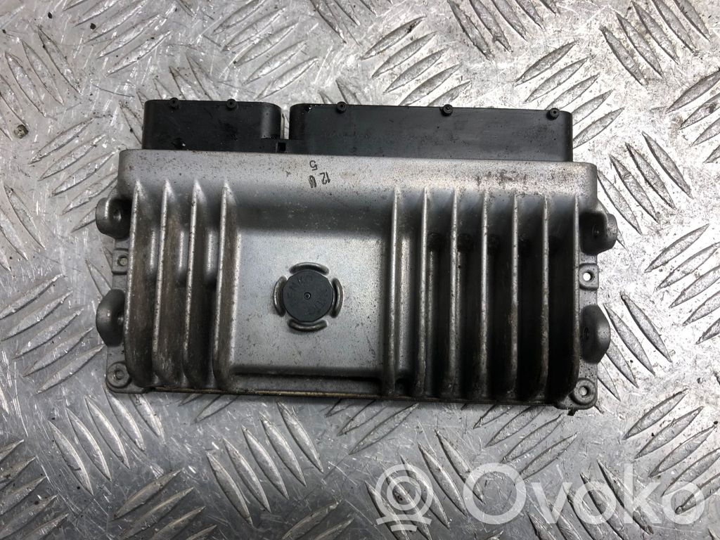 Lexus RX 450H Engine control unit/module 