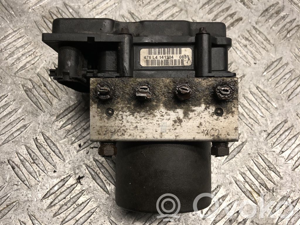 Toyota Corolla Verso AR10 Bomba de ABS 