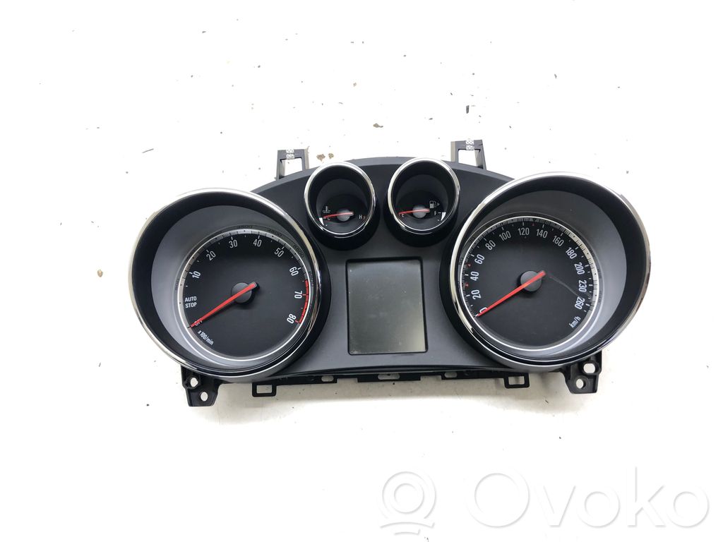 Opel Mokka Speedometer (instrument cluster) 
