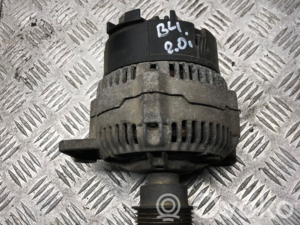 Audi 80 90 S2 B4 Ģenerators 