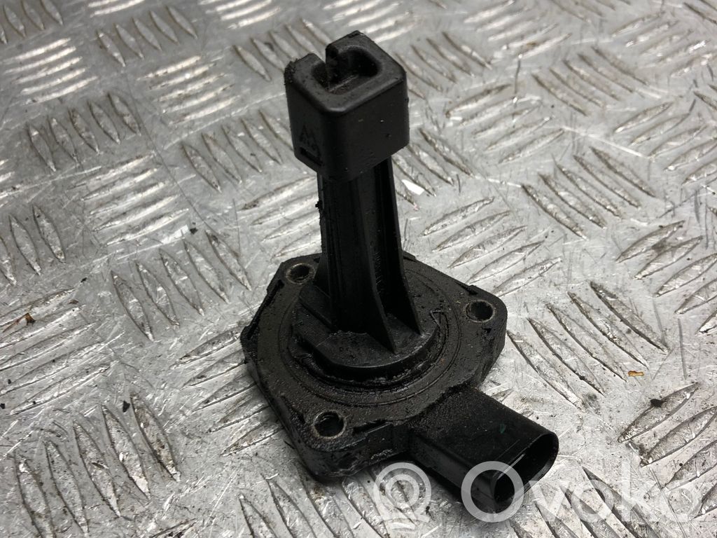 Audi A6 S6 C6 4F Sensor de nivel de aceite 