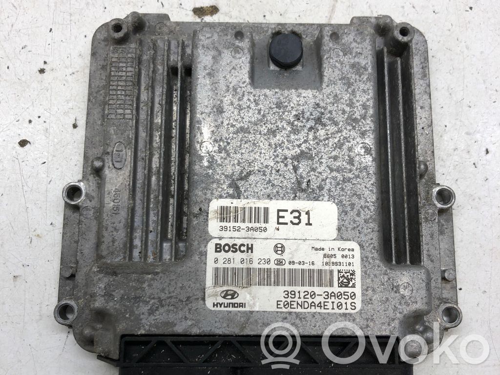 Hyundai ix 55 Engine control unit/module 