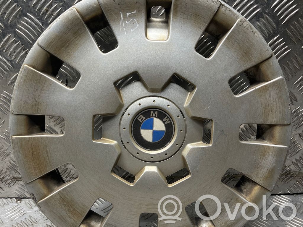 BMW 3 E46 R15-pölykapseli 