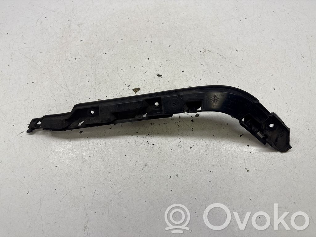 Rear bumper mounting bracket   7058518,51127058518