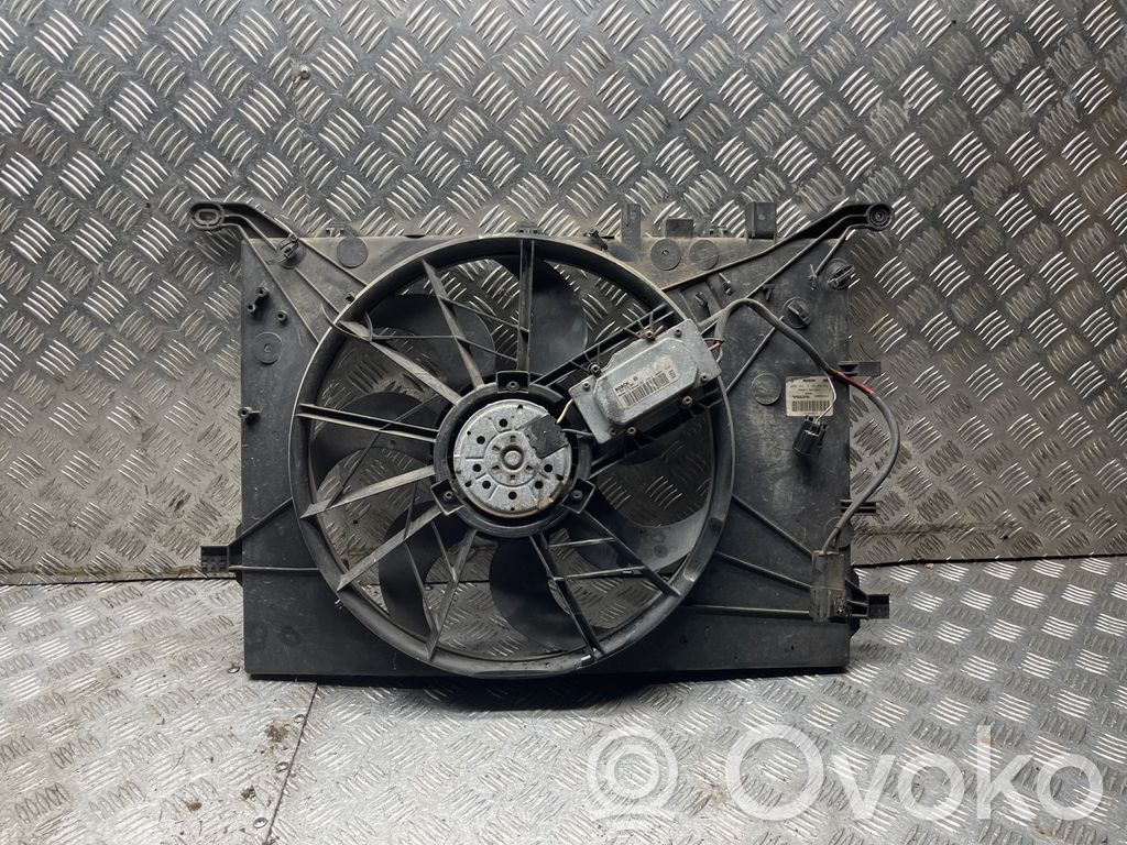 Volvo V70 Электрический вентилятор радиаторов 