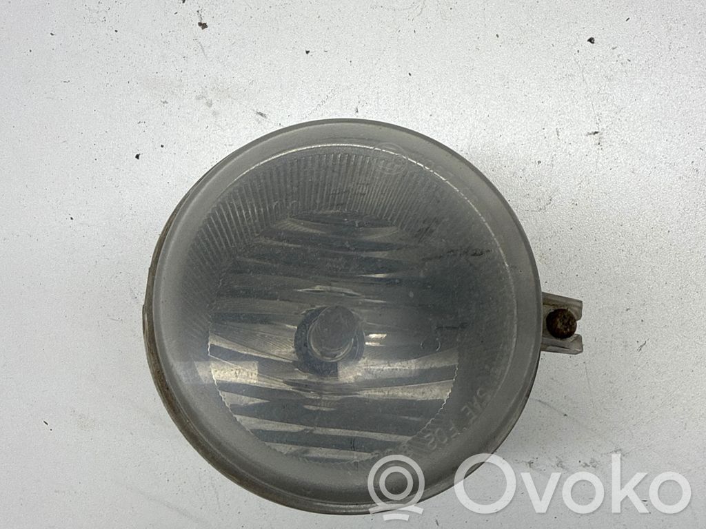 Etusumuvalo   04805857AA