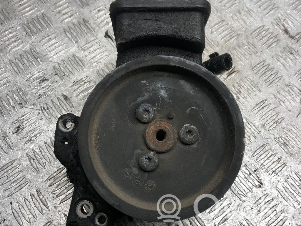 BMW 5 E60 E61 Pompe direction assistée 