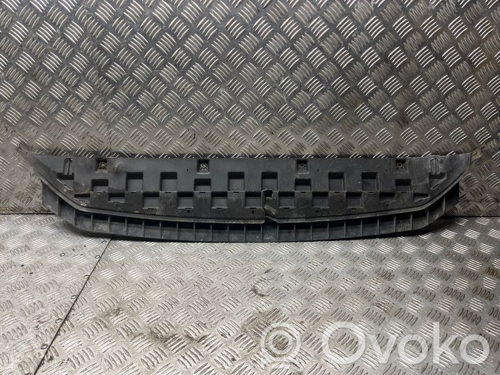 Skoda Octavia Mk3 (5E) Osłona pod zderzak przedni / Absorber 