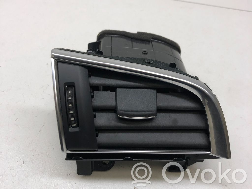 Mazda 6 Moldura protectora de la rejilla de ventilación lateral del panel 