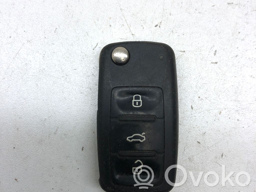Volkswagen Tiguan Klucz / Karta zapłonu 