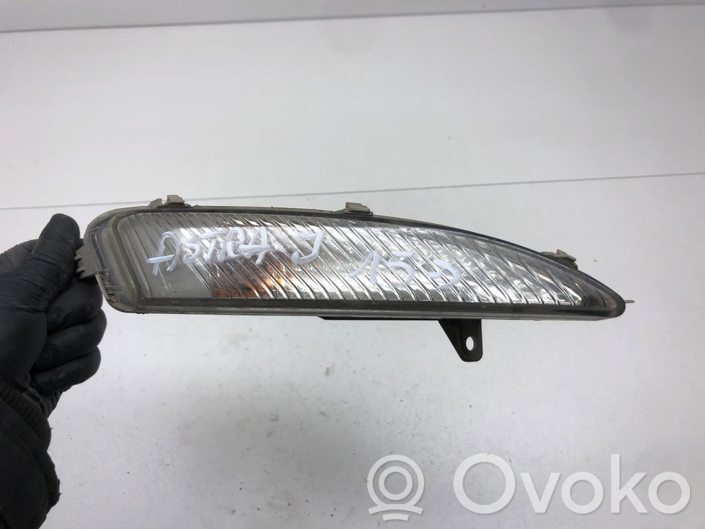 Opel Astra J Front indicator light 