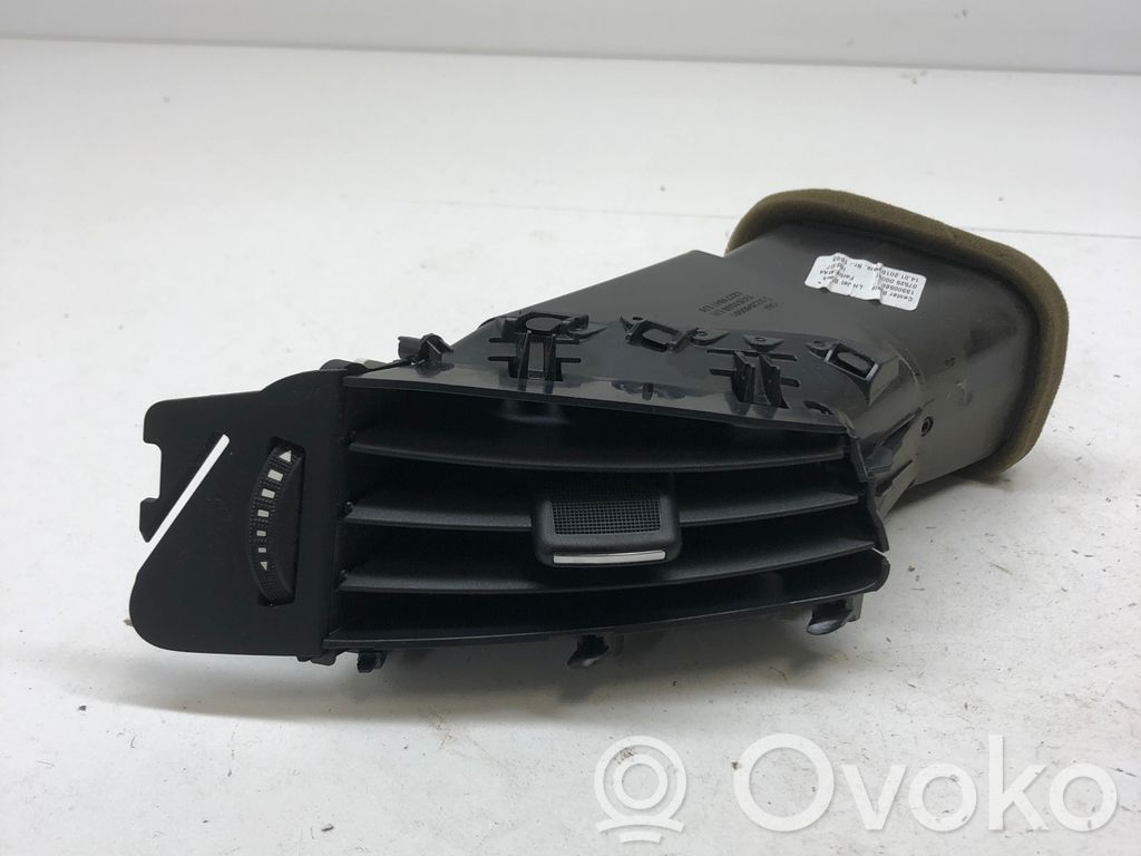 Opel Astra J Luftausströmer Lüftungsdüse Luftdüse Mitte 