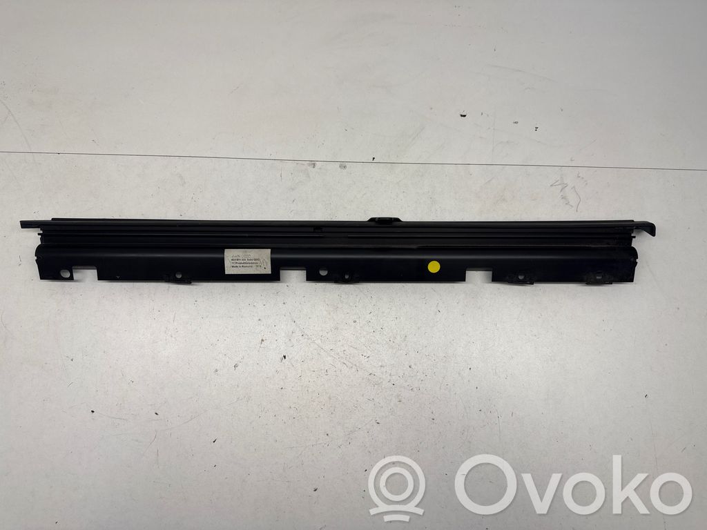 Audi A8 S8 D3 4E Aizmugurē logu aizkars 