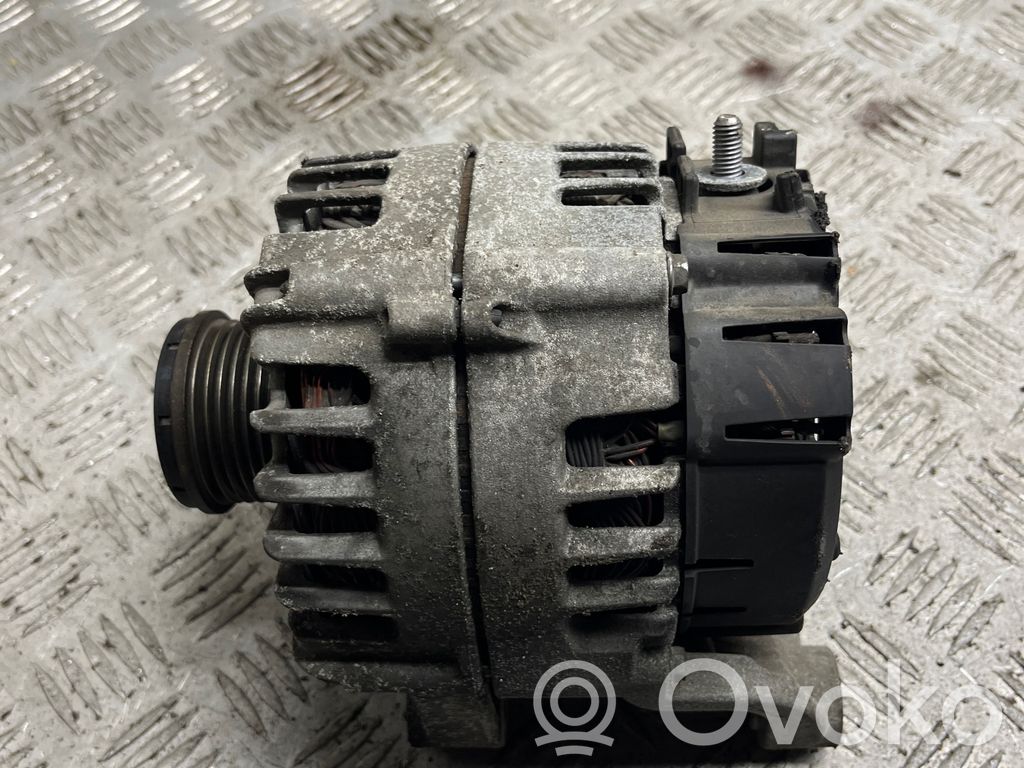 BMW X3 F25 Alternador 