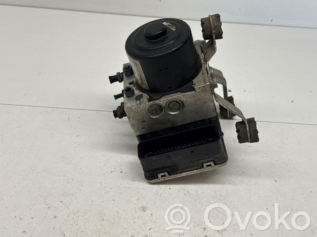 BMW X3 F25 ABS-pumppu 