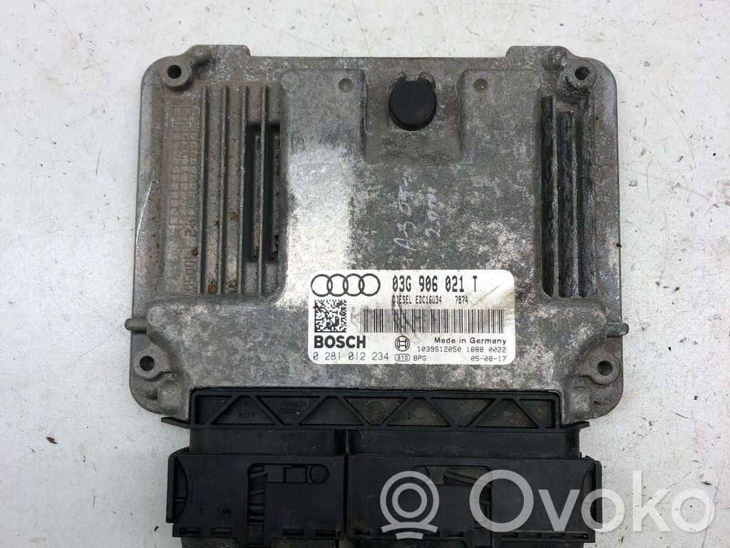 Audi A3 S3 A3 Sportback 8P Engine control unit/module 