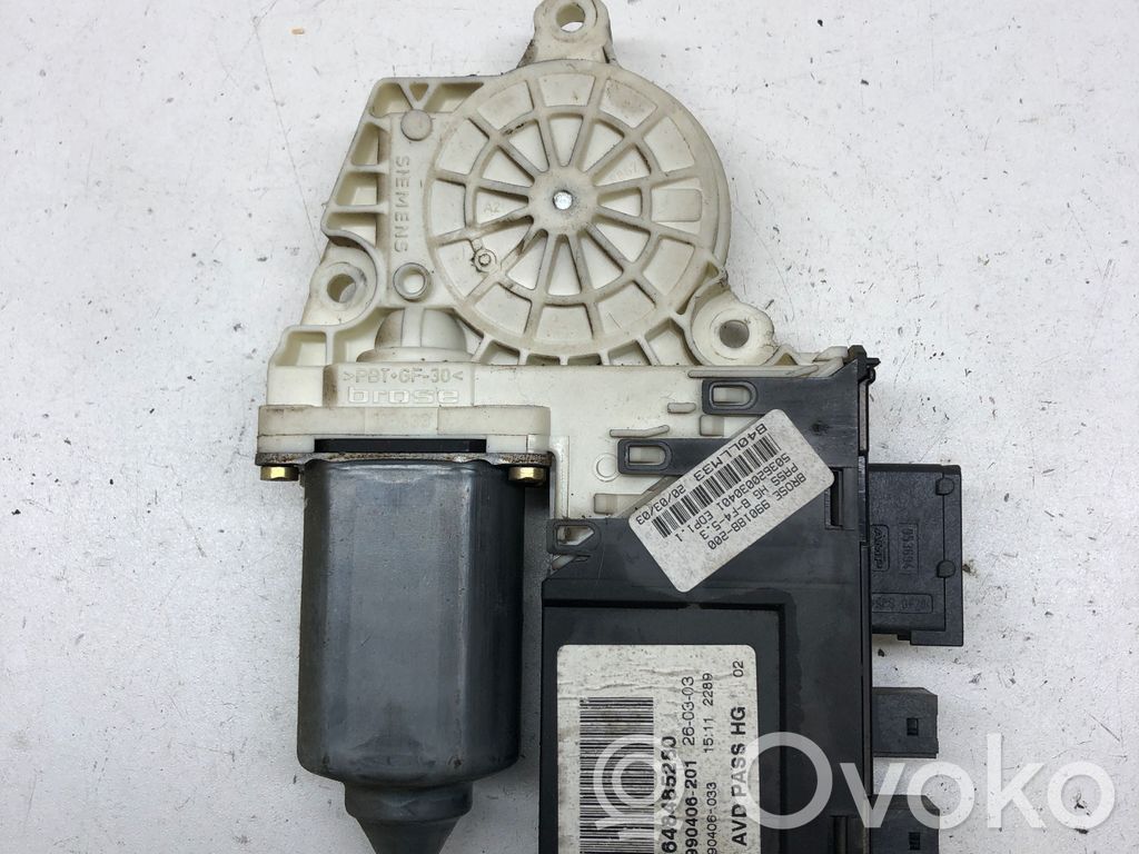 Citroen C5 Front door window regulator motor 