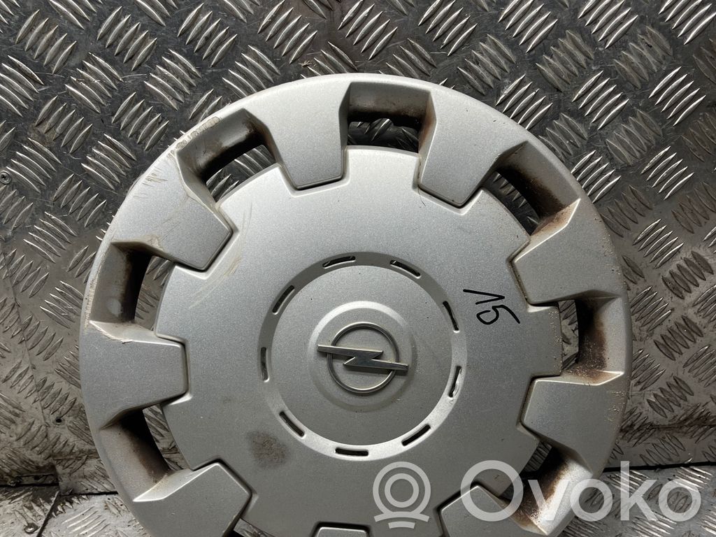 Opel Astra G R15-pölykapseli 