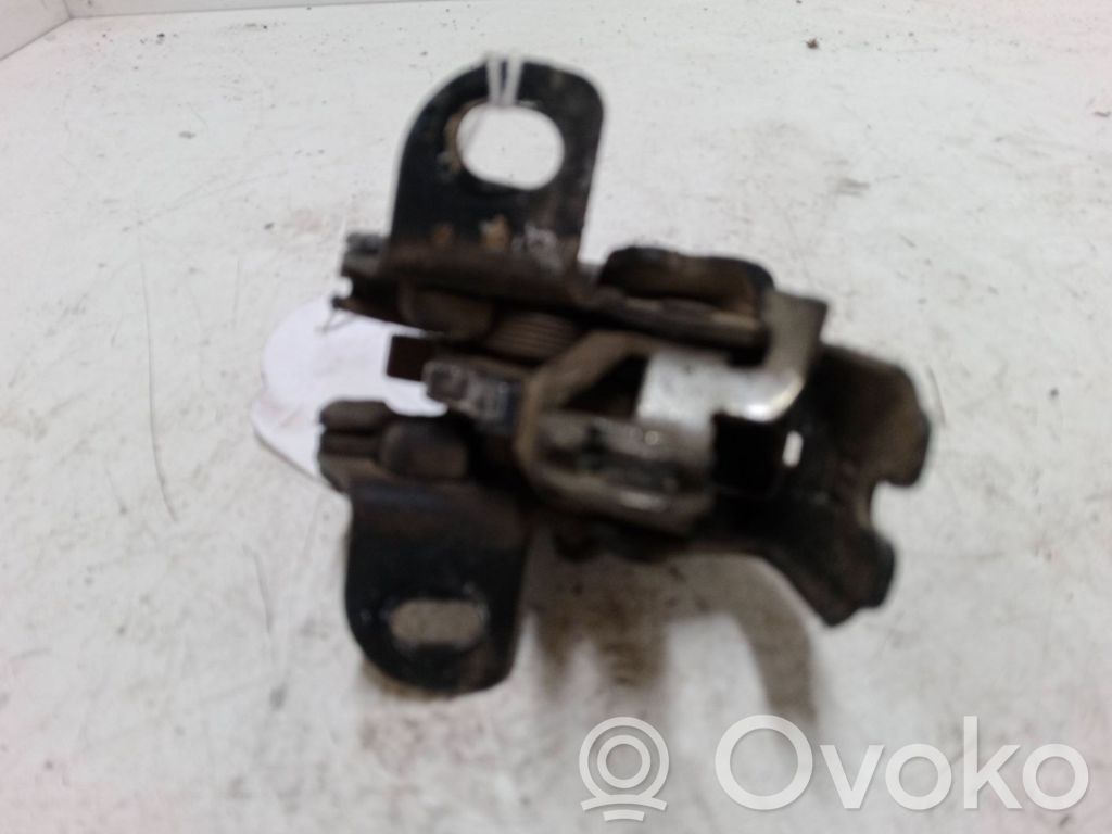 Tailgate lock latch