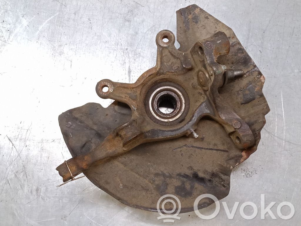 Front wheel hub spindle knuckle