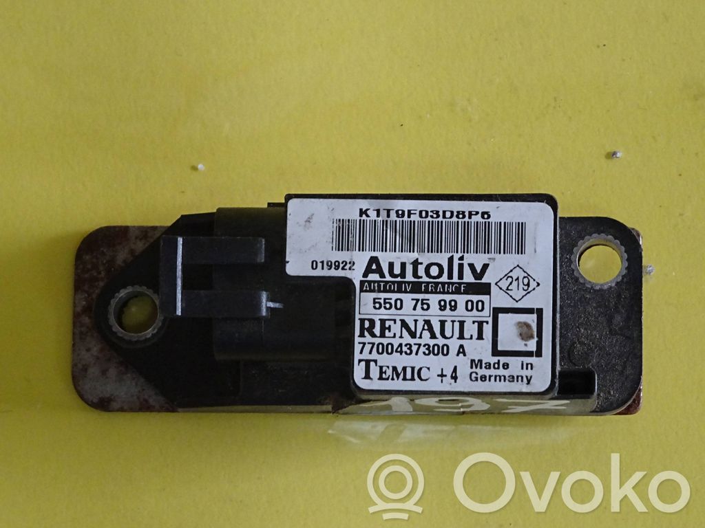 Renault Megane I Airbagsensor Crashsensor Drucksensor 
