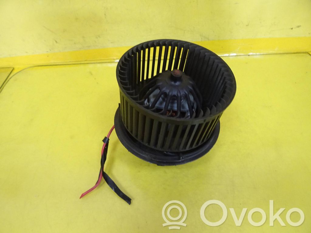 Mazā radiatora ventilators