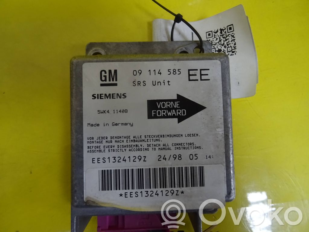 Opel Corsa B Airbag control unit/module 