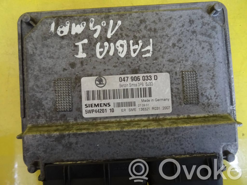Engine control unit/module   047906033D,5WP4420110