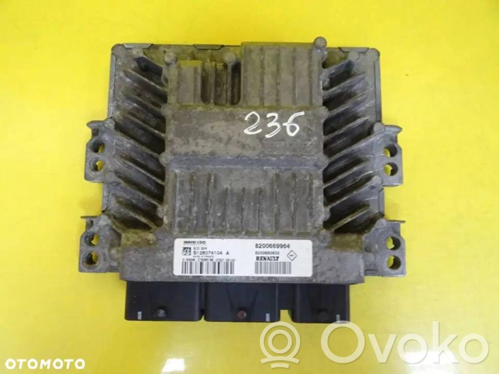 Renault Clio III Engine control unit/module 