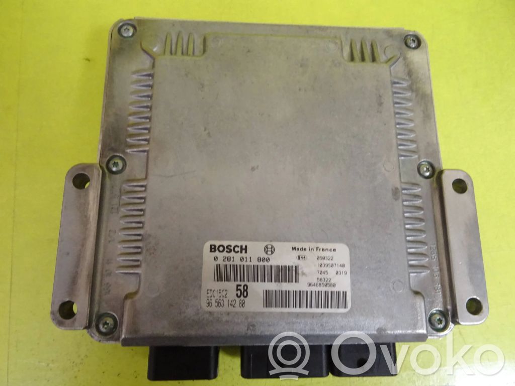 Engine control unit/module   0281011800,9656314280