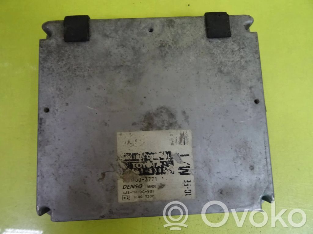 Lexus IS 200-300 Engine control unit/module 