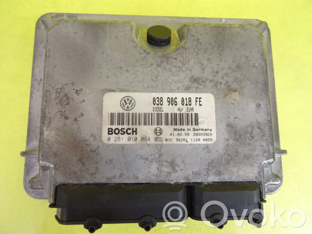 Volkswagen PASSAT B5 Engine control unit/module 