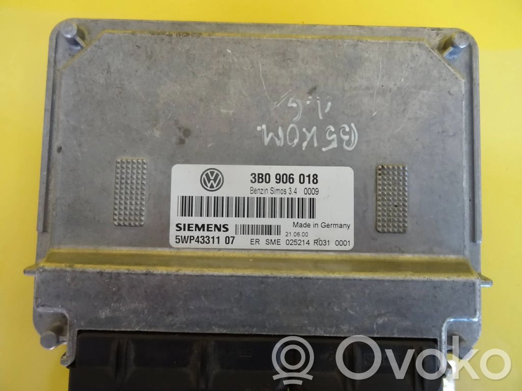 Engine control unit/module   5WP4331107,3B0906018