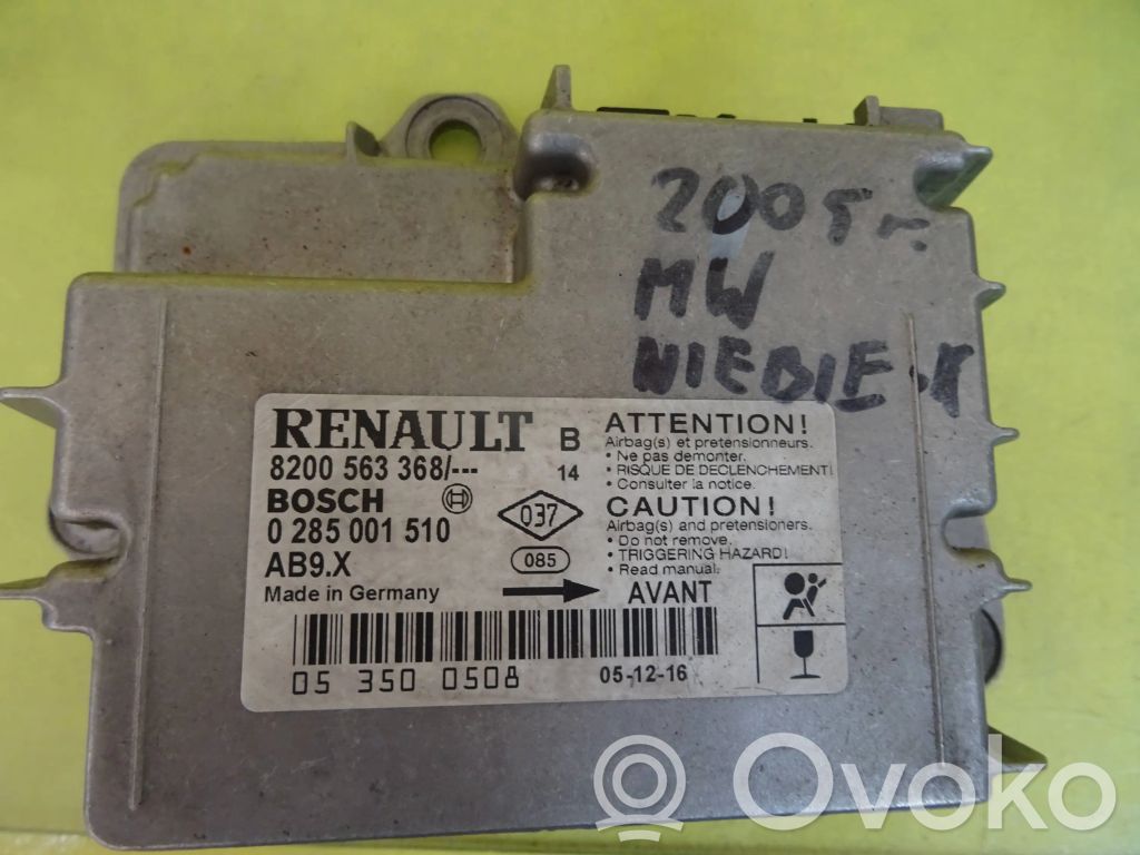 Renault Clio III Airbag control unit/module 