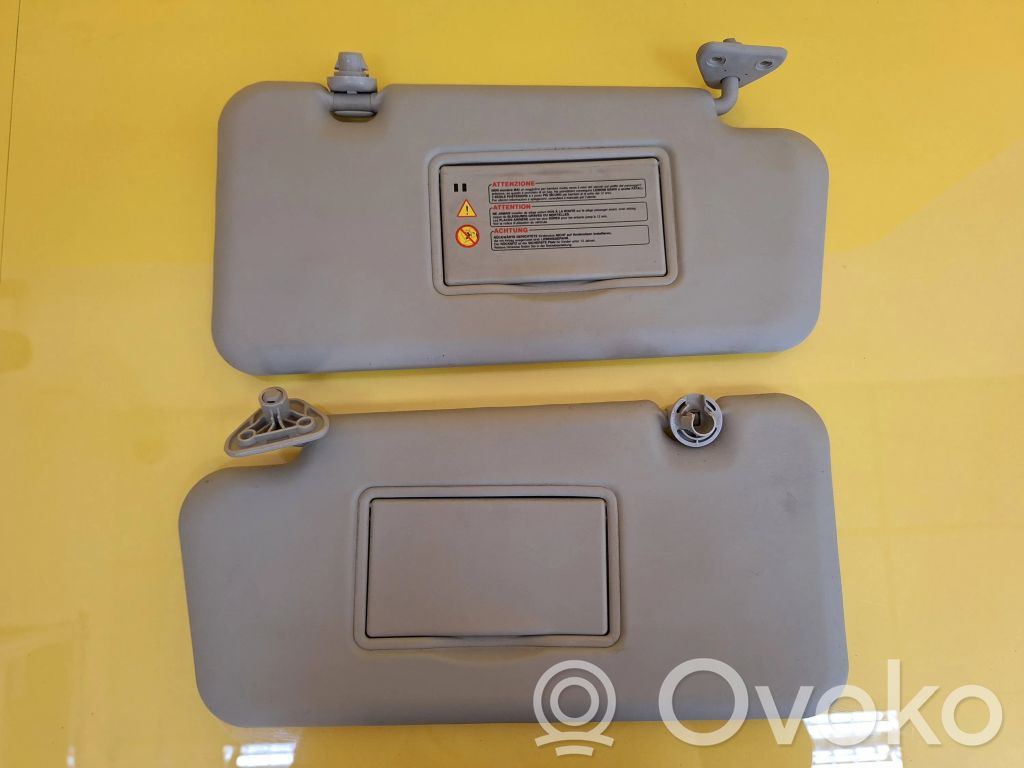Sun visor