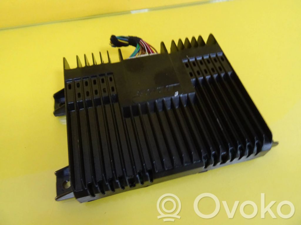 Audi A3 S3 8L Garso stiprintuvas 