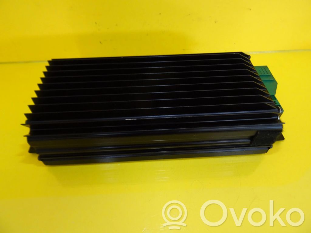 Lancia Thesis Sound amplifier 