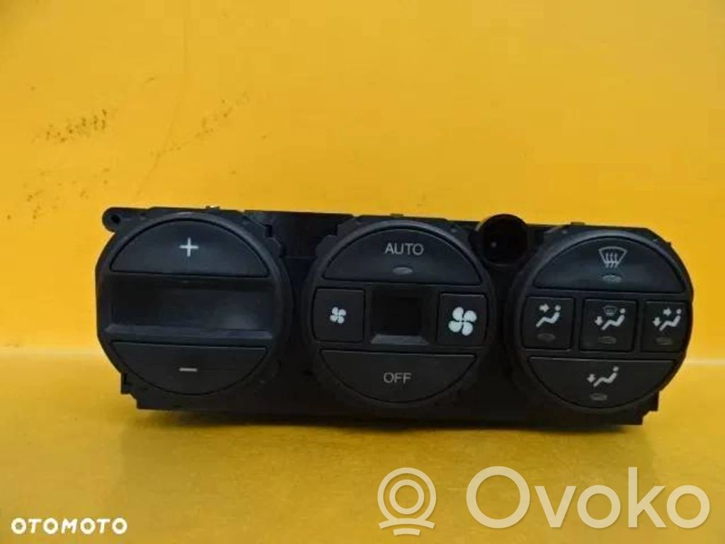 Climate control unit   69262202