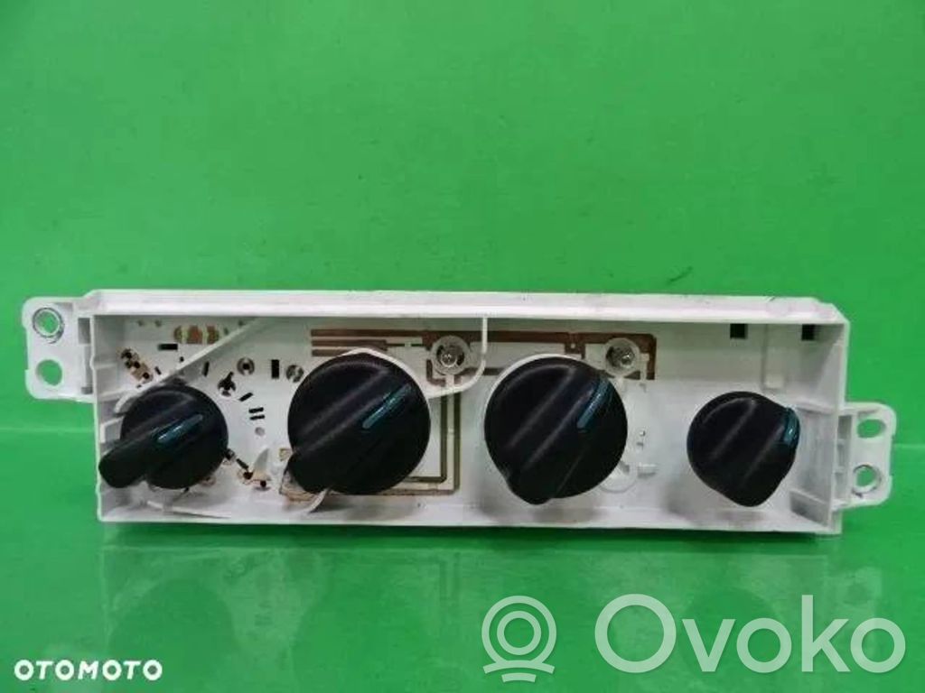 Climate control unit   04885336AA