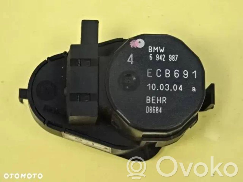 Oro sklendės varikliukas   6942988,D8684,ECB691,100304A,100304