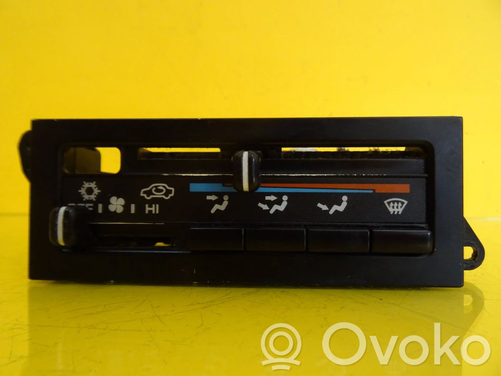 Chrysler Voyager Climate control unit 