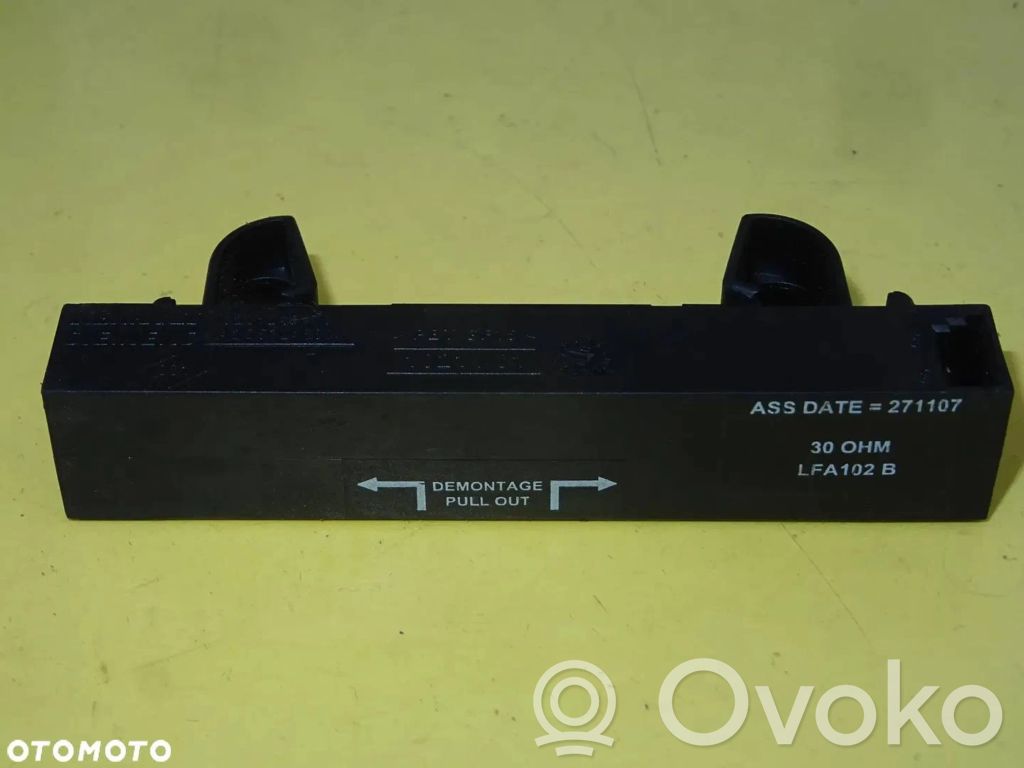 Renault Scenic I Aerial antenna amplifier 