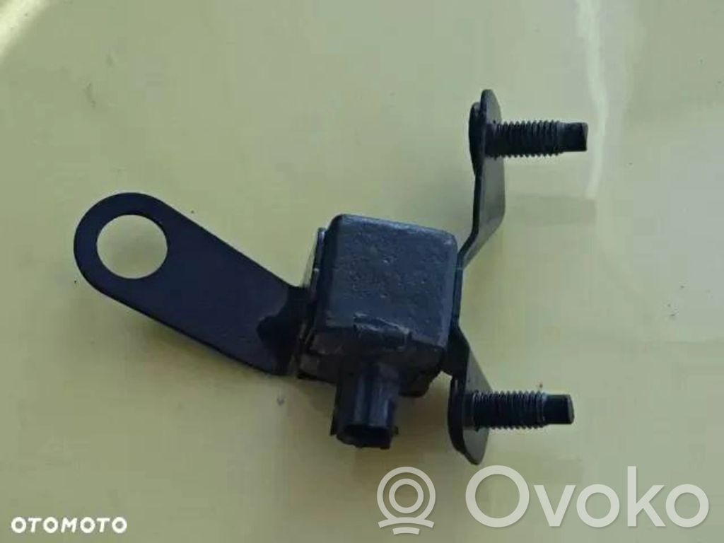 Toyota Corolla E110 Airbagsensor Crashsensor Drucksensor 