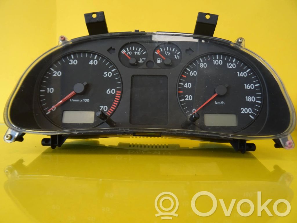 Geschwindigkeitsmesser Cockpit   0263601001