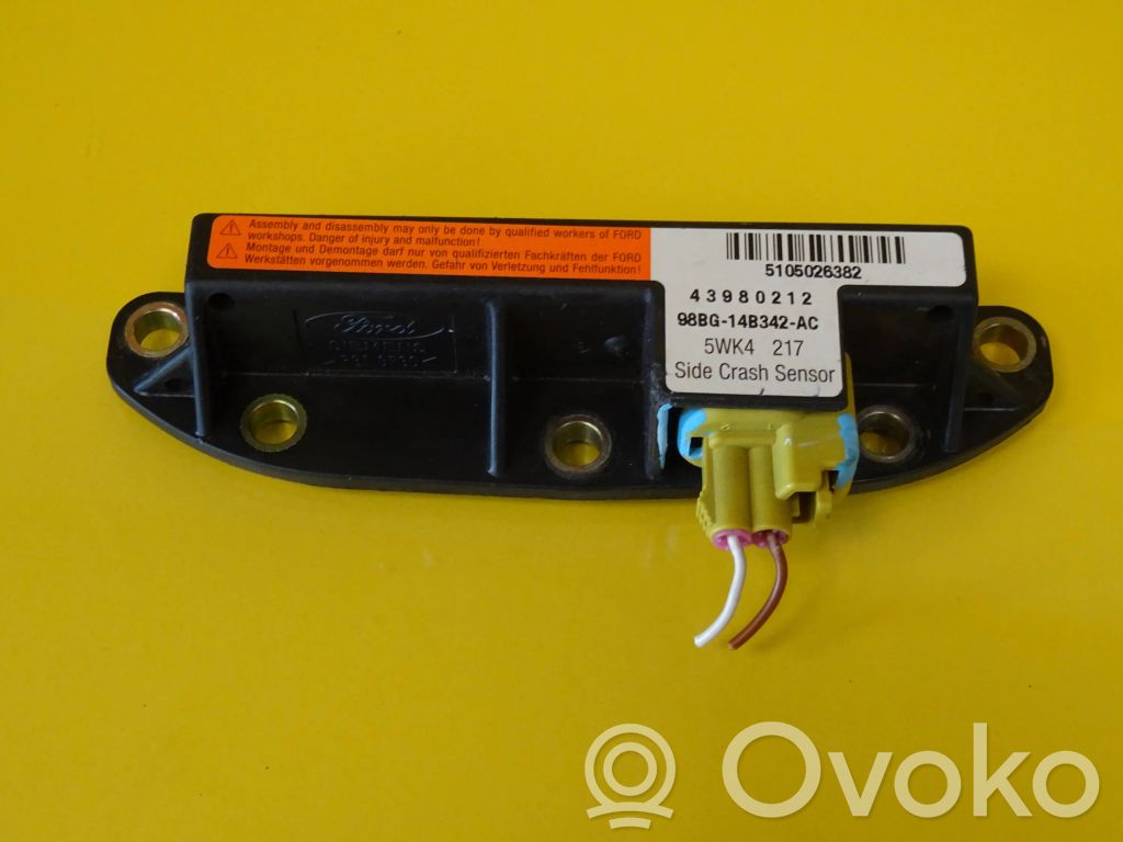 Ford Focus Airbagsensor Crashsensor Drucksensor 